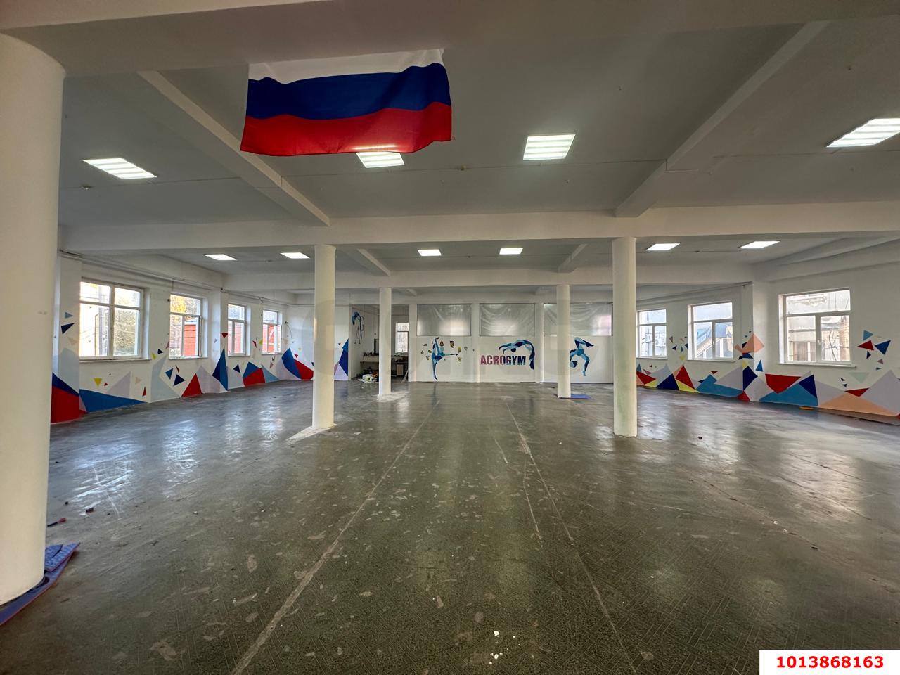 Фото №3: Отдельное здание 880 м² - Краснодар, Дубинка, ул. Озёрная, 19к1