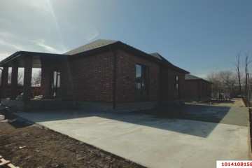 Фото №1: Дом 130 м² - Новотитаровская, ул. Ленина, 39