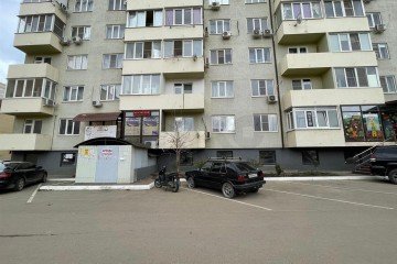 Фото №3: Торговое помещение 146 м² - Краснодар, мкр. Музыкальный, ул. имени Сергея Есенина, 108/2