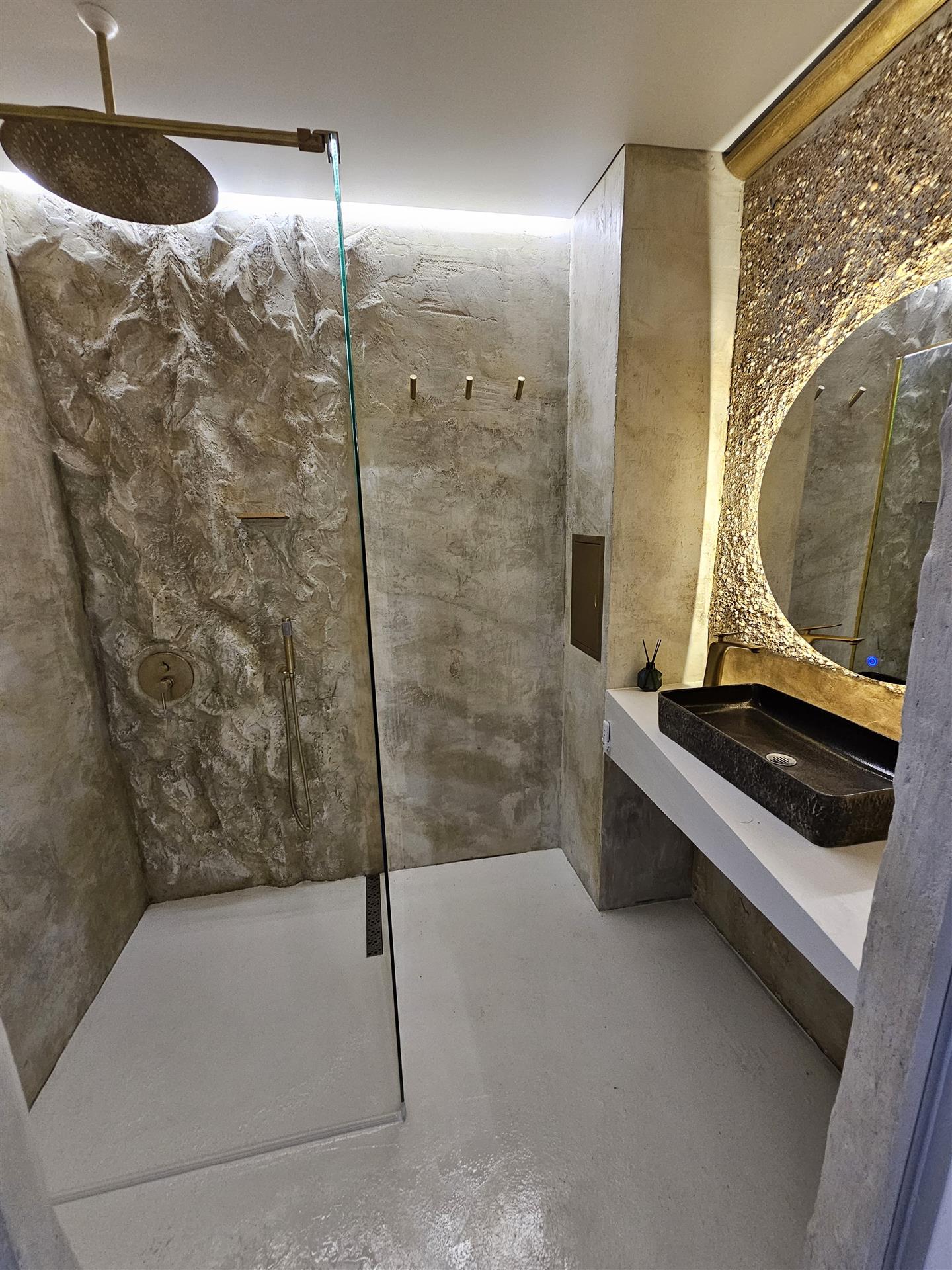 Фото №8: 2-комнатная квартира 72 м² - Краснодар, ЖК Красная Площадь, Прикубанский внутригородской округ, мкр. жилой комплекс Нeo-квартал Красная Площадь, ул. Конгрессная, 19