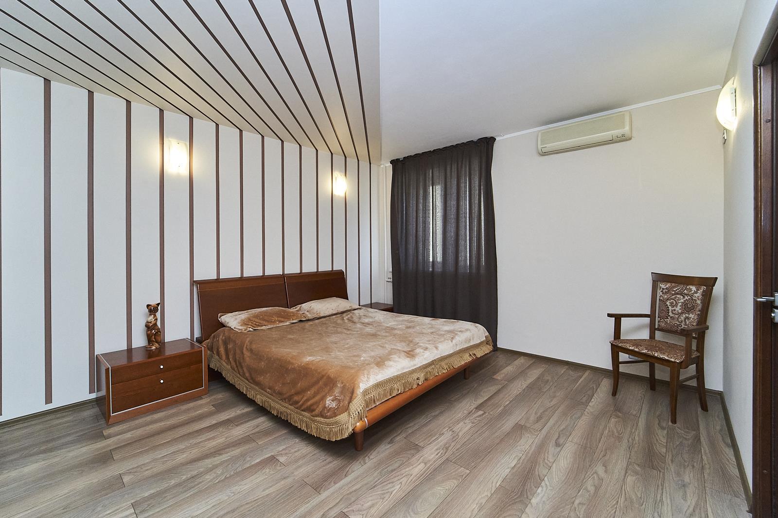 Фото №20: 3-комнатная квартира 122 м² - Краснодар, Прикубанский внутригородской округ, мкр. Завод Измерительных Приборов, ул. имени 40-летия Победы, 33/1