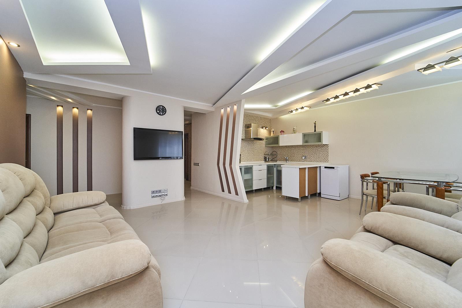 Фото №1: 3-комнатная квартира 122 м² - Краснодар, Прикубанский внутригородской округ, мкр. Завод Измерительных Приборов, ул. имени 40-летия Победы, 33/1