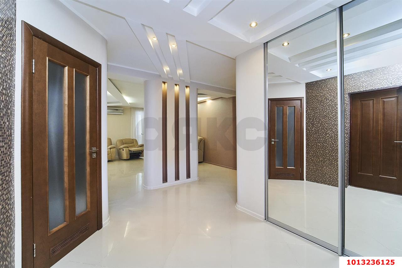 Фото №2: 3-комнатная квартира 122 м² - Краснодар, Завод Измерительных Приборов, ул. имени 40-летия Победы, 33/1