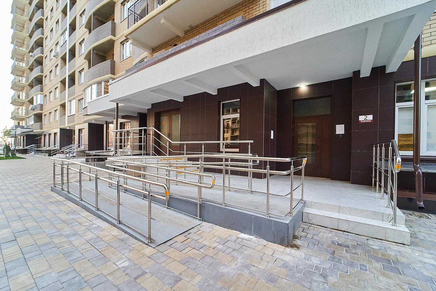 Фото №2: 1-комнатная квартира 34 м² - Краснодар, ЖК Лучший, Прикубанский внутригородской округ, жилой комплекс Лучший, имени Петра Метальникова, мкр. Завод Радиоизмерительных Приборов, ул. Петра Метальникова, 36