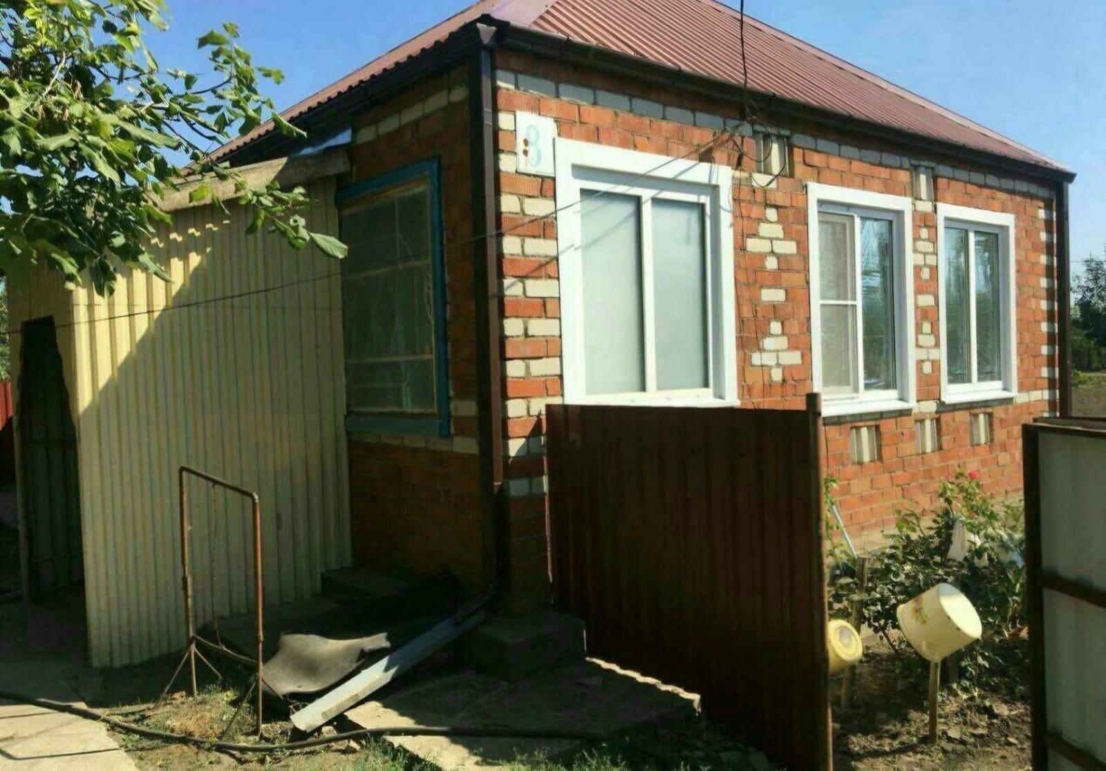 Фото №2: Дом 44 м² + 4.5 сот. - Большой Бейсуг, ул. Гагарина, 9/1