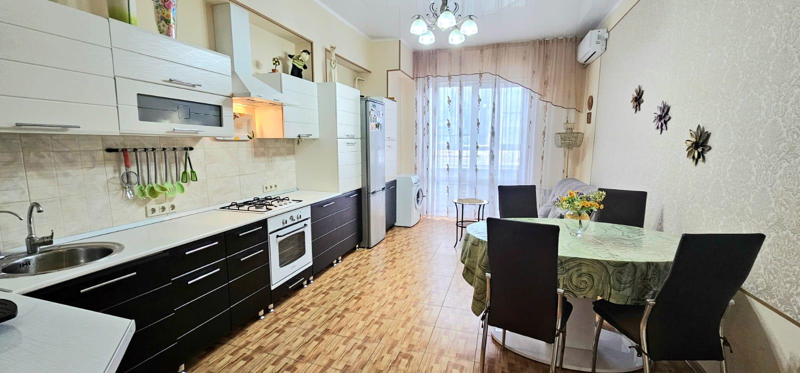 Фото №3: 2-комнатная квартира 95 м² - Геленджик, ул. Киевская, 48