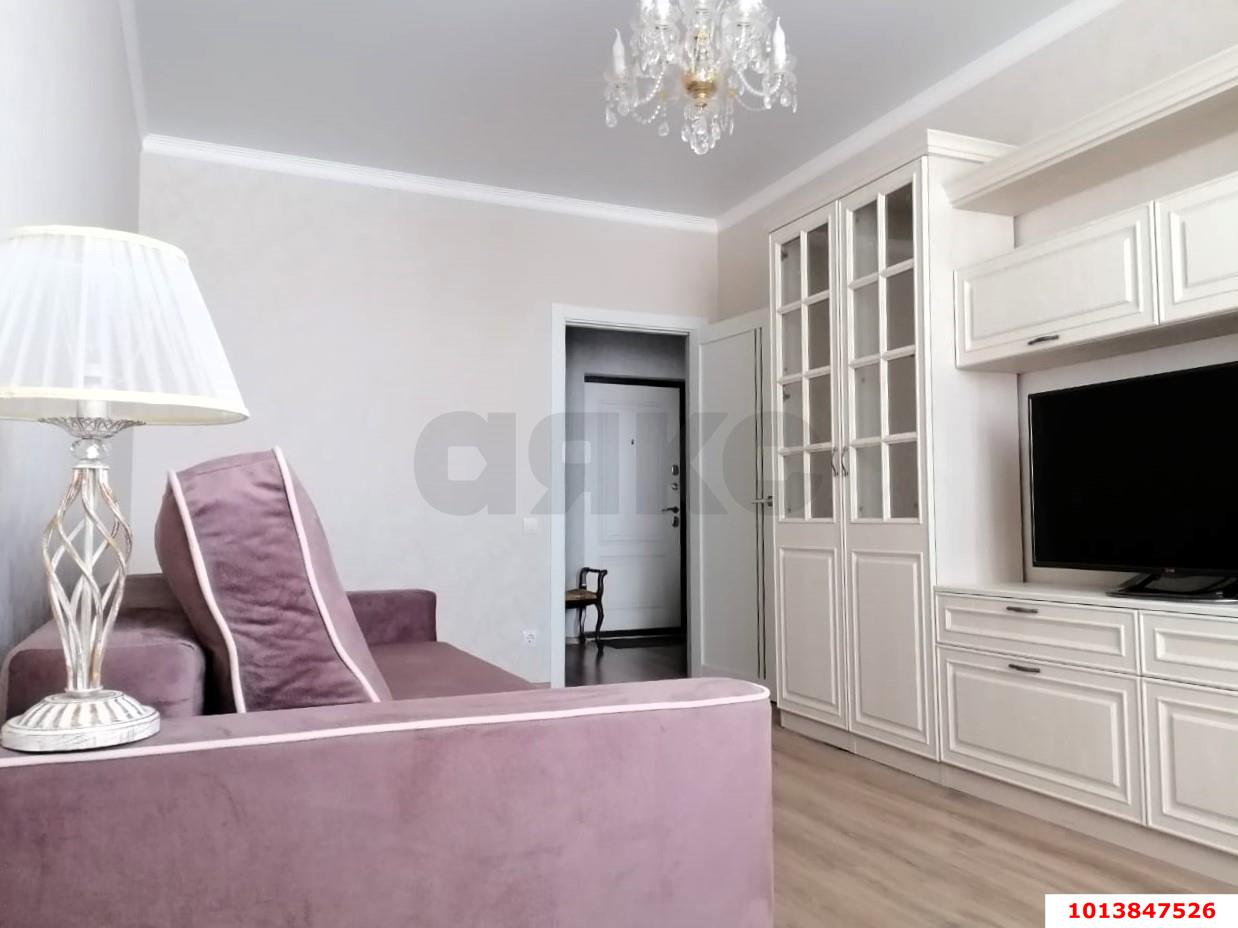 Фото №1: 1-комнатная квартира 40 м² - Краснодар, жилой комплекс На высоте, ул. Каляева, 263/4к2