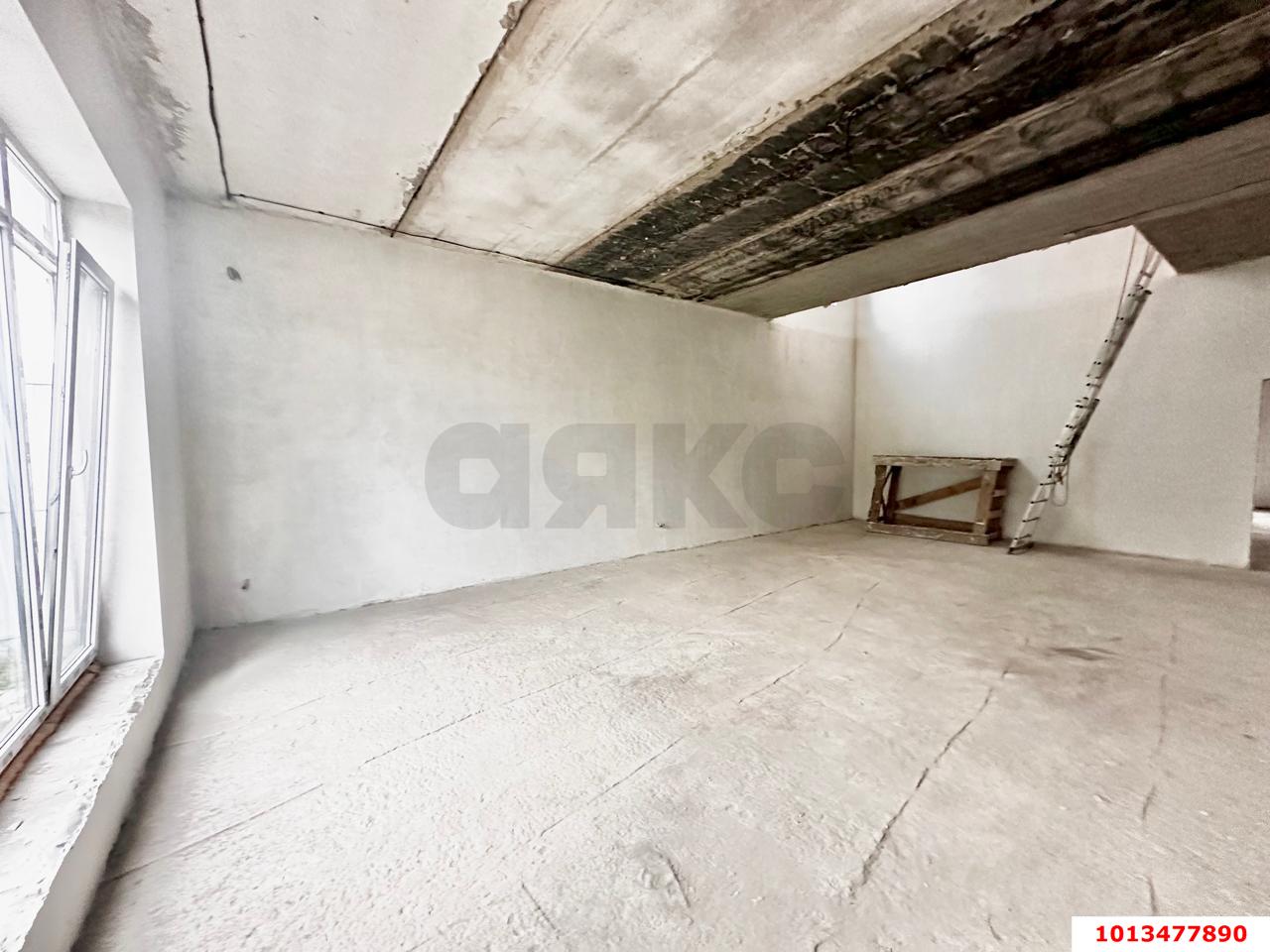 Фото №5: Дом 350 м² + 6 сот. - Новая Адыгея, ул. Красная, 33