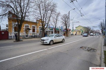 Фото №4: Торговое помещение 43 м² - Краснодар, мкр. Центральный, ул. Октябрьская, 88