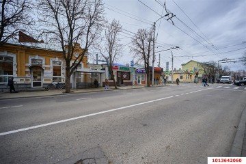 Фото №2: Торговое помещение 43 м² - Краснодар, мкр. Центральный, ул. Октябрьская, 88