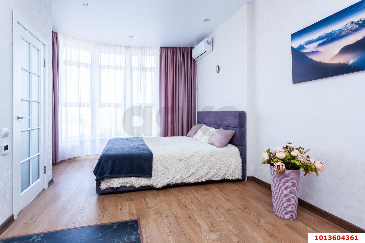 Фото №6: 3-комнатная квартира 83 м² - Краснодар, Краевая Клиническая Больница, ул. имени 40-летия Победы, 174