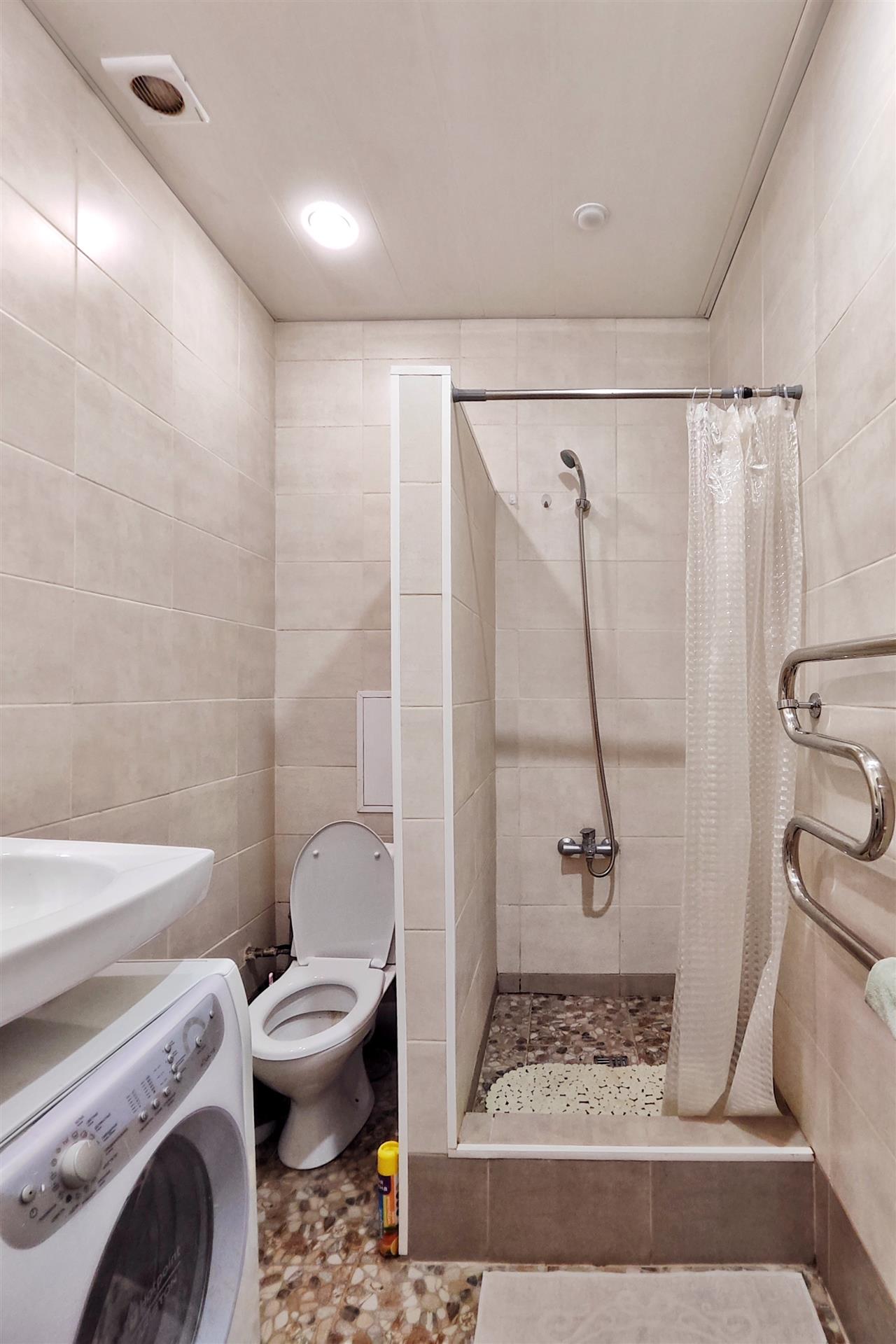 Фото №13: Дом 219 м² + 6.25 сот. - Краснодар, Прикубанский внутригородской округ, Калинино, мкр. Завод Радиоизмерительных Приборов, ул. Тюльпанная, 11