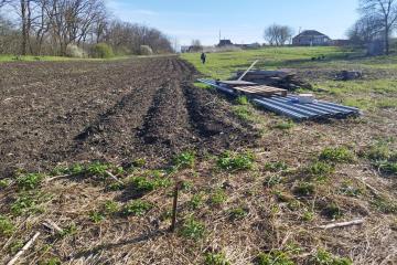 Фото №1: Земельный участок 12 сот. - Суворовское, ул. 50 лет Октября, 11