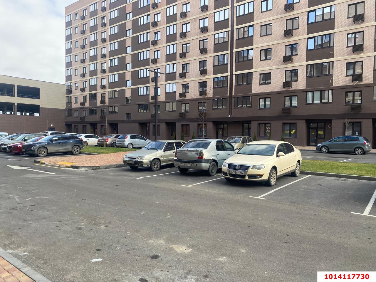 Фото №2: Торговое помещение 58 м² - Краснодар, жилой комплекс Новые Сезоны, ул. Скандинавская, 1к11