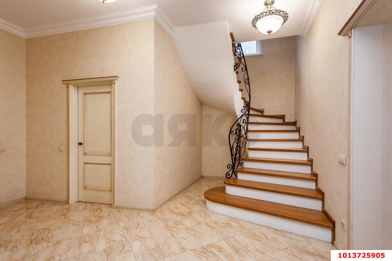 Фото №27: Дом 164 м² + 4 сот. - Краснодар, Центральный, ул. Олега Кошевого, 113
