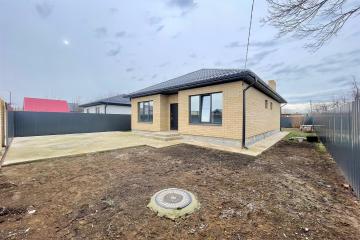 Фото №1: Дом 90 м² - Камвольно-суконного Комбината-1, мкр. Прикубанский внутригородской округ, ул. Клубничная, 18