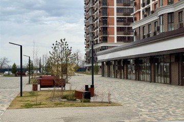 Фото №2: Торговое помещение 139 м² - Краснодар, мкр. жилой комплекс Самолёт-6, ул. Ивана Беличенко, 92к1