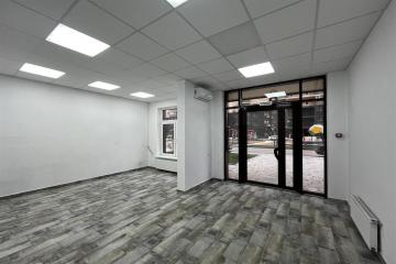 Фото №1: Коммерция 37 м² - Краснодар, мкр. жилой комплекс Ракурс, ул. имени Героя Ростовского, 8к2