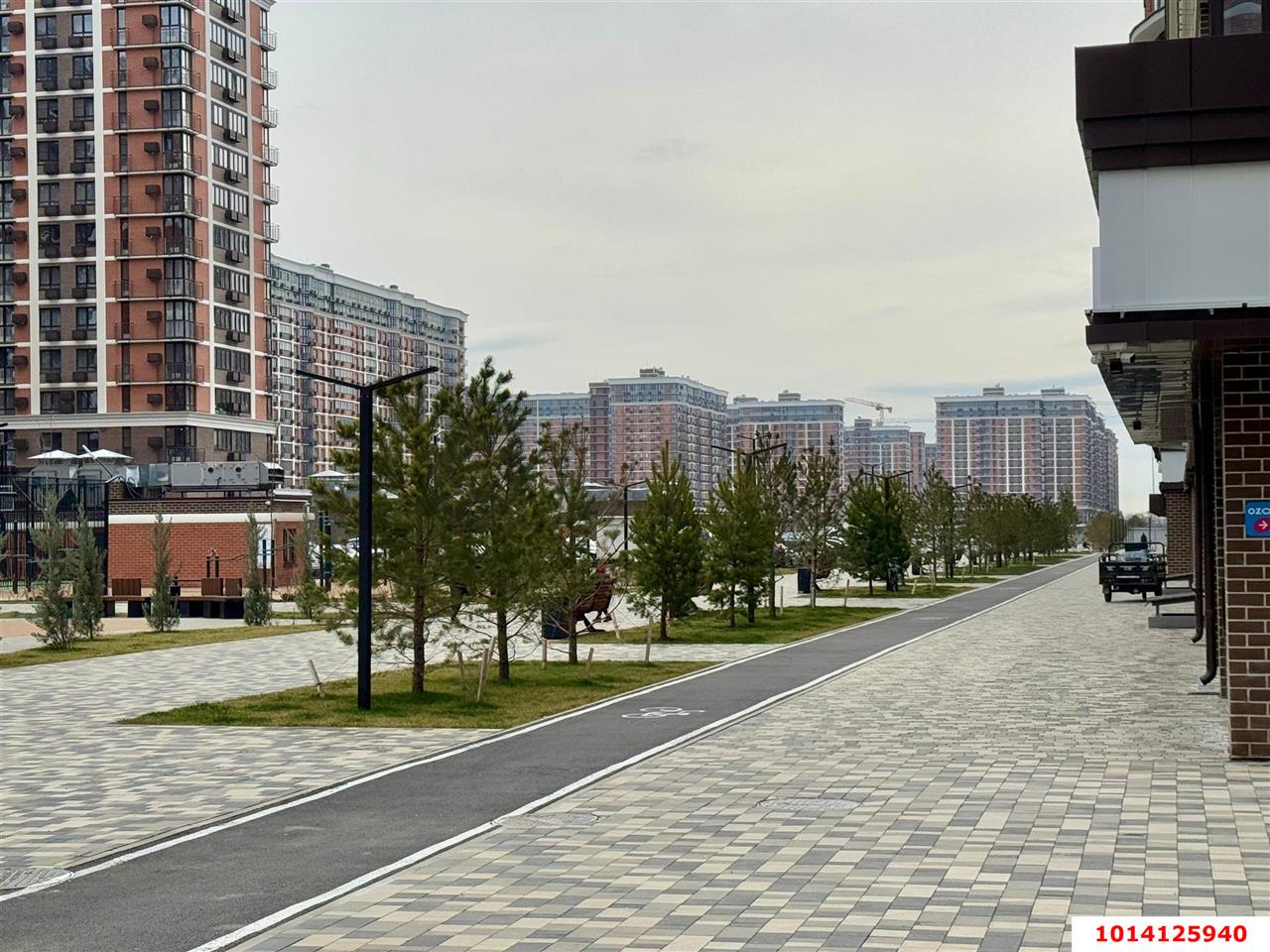 Фото №3: Торговое помещение 155 м² - Краснодар, жилой комплекс Самолёт-6, ул. Ивана Беличенко, 92к1