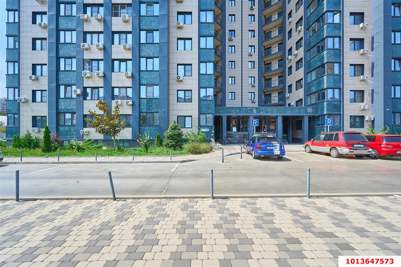 Фото №7: Торговое помещение 66 м² - Краснодар, жилой комплекс Олимп, ул. Домбайская, 10/2
