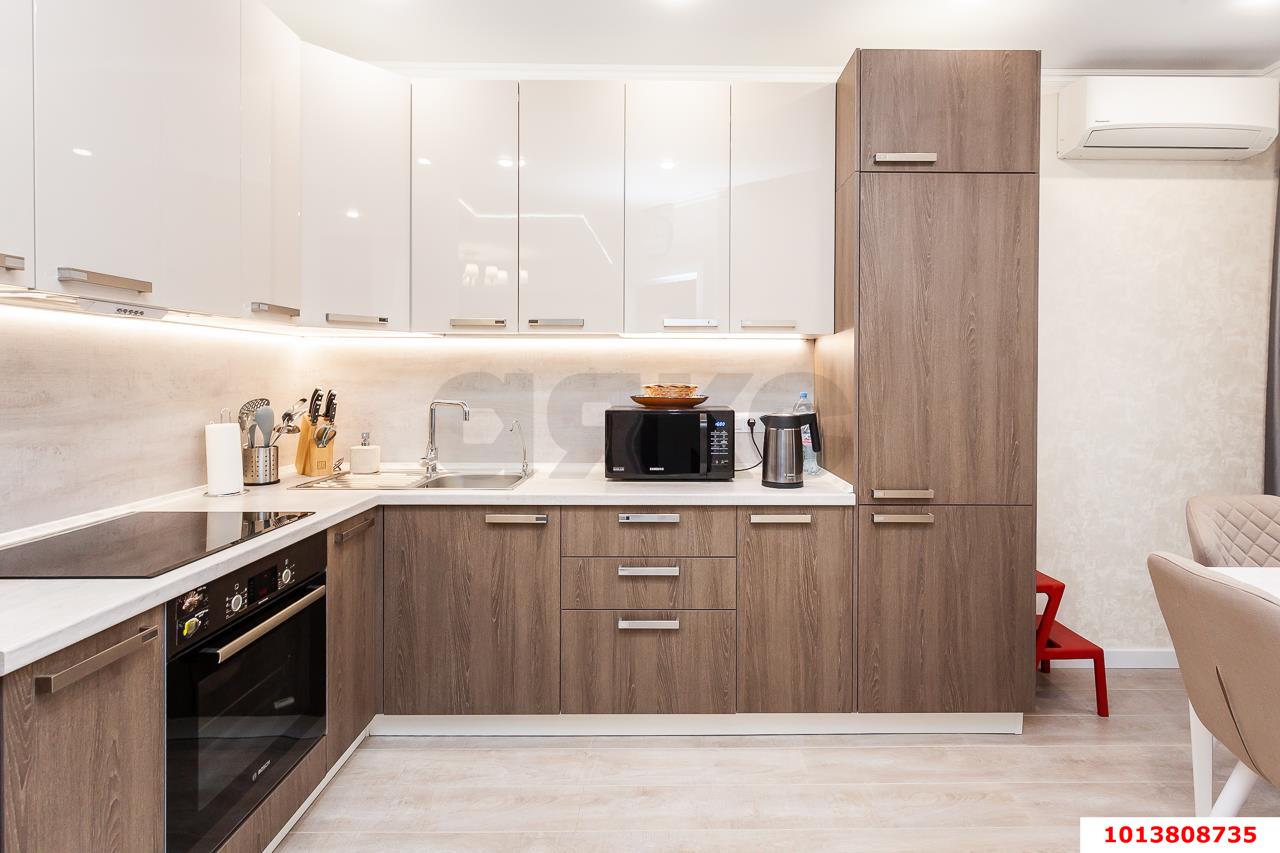 Фото №3: 1-комнатная квартира 42 м² - Краснодар, Центральный внутригородской округ, мкр. Центральный, ул. Красная, 176