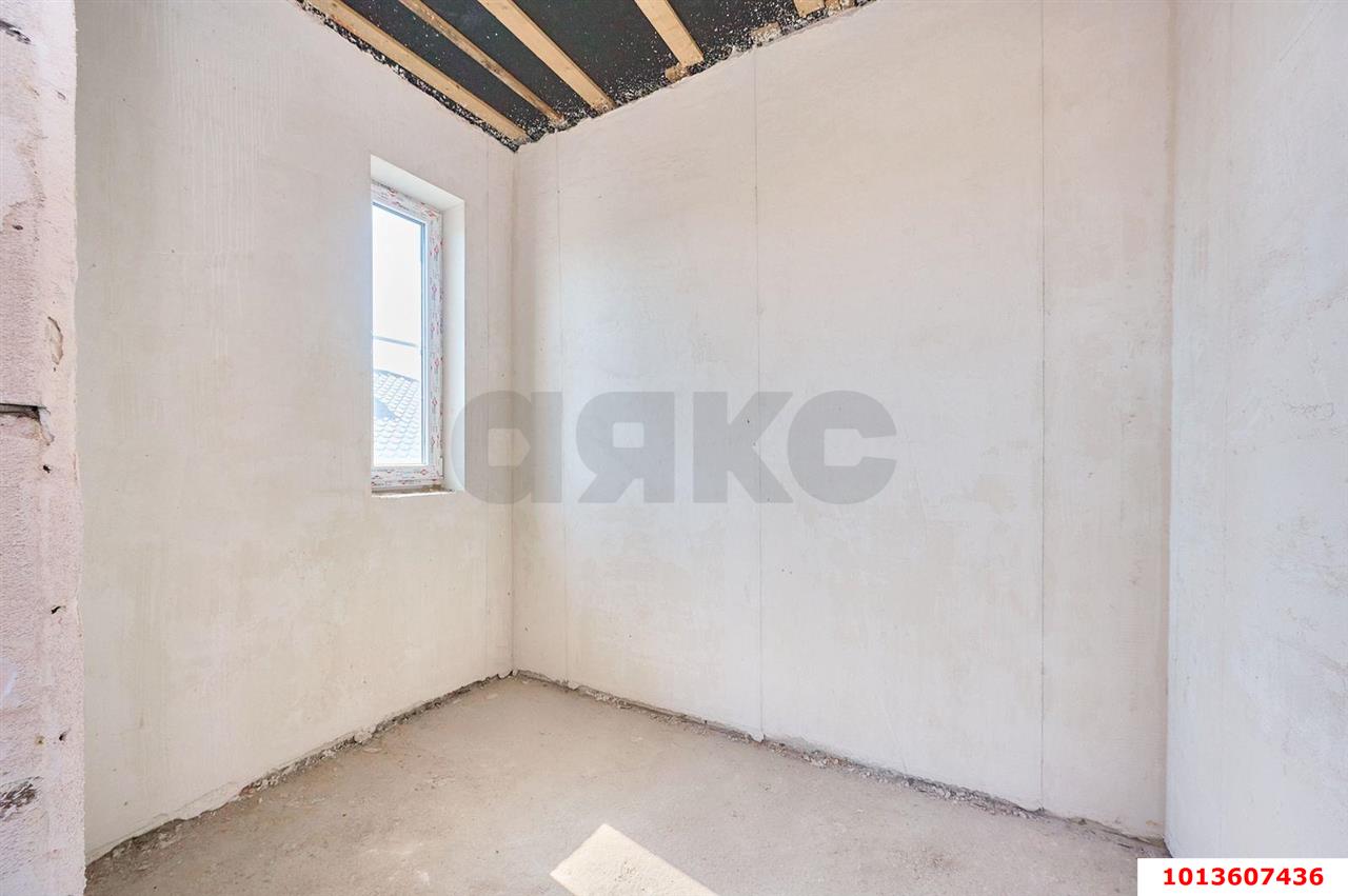 Фото №2: Дом 206 м² + 4.46 сот. - Краснодар, 2-я Площадка, ул. имени И.И. Романенко, 2