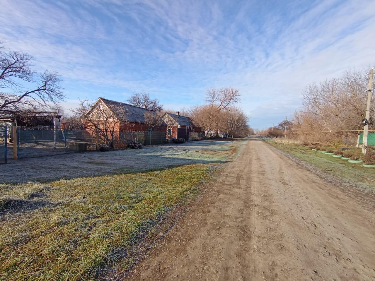 Фото №6: Дом 38 м² + 28.72 сот. - Большевик, Прикубанский внутригородской округ, Завод Радиоизмерительных Приборов, п. Калинино, ул. Лазурная, 16