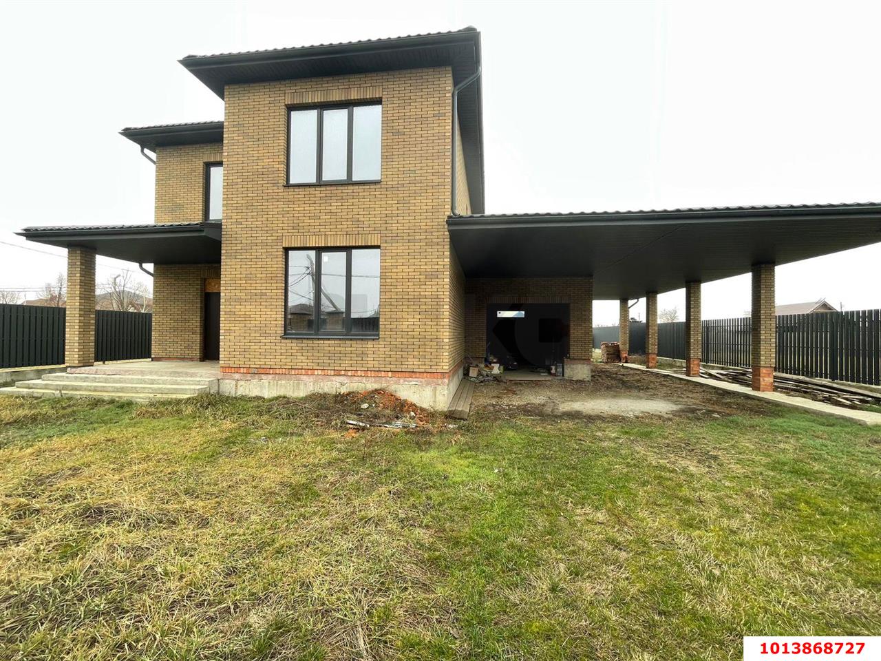 Фото №1: Дом 273 м² + 10 сот. - СНТ Пригород, ул. Атамана Гамалея, 200