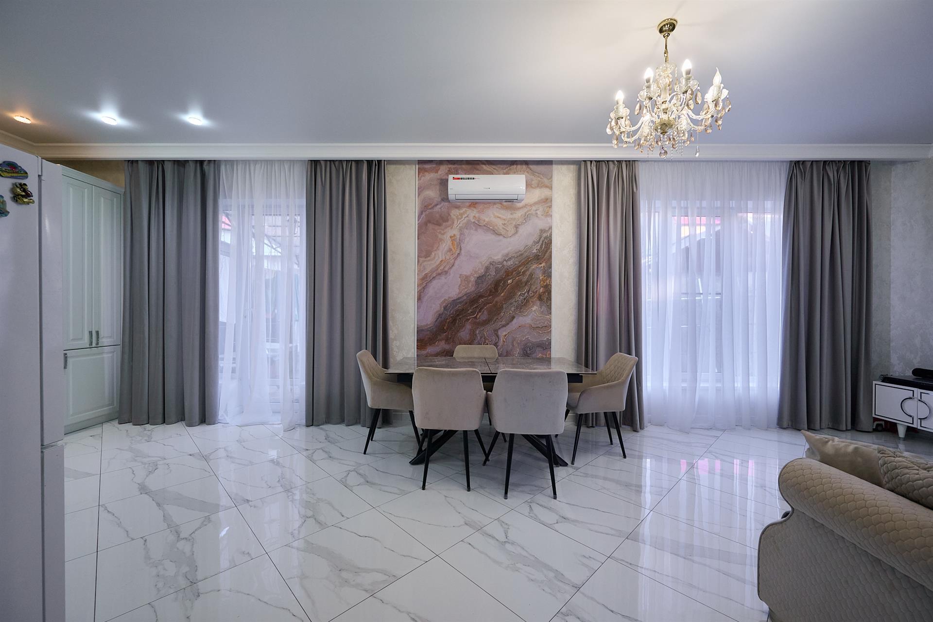 Фото №2: Дом 137 м² + 2.7 сот. - Краснодар, Западный внутригородской округ, мкр. Сельскохозяйственный Институт, ул. 1-я Линия, 6