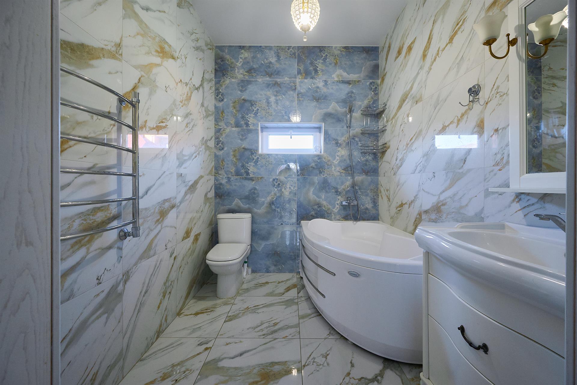 Фото №13: Дом 137 м² + 2.7 сот. - Краснодар, Западный внутригородской округ, мкр. Сельскохозяйственный Институт, ул. 1-я Линия, 6