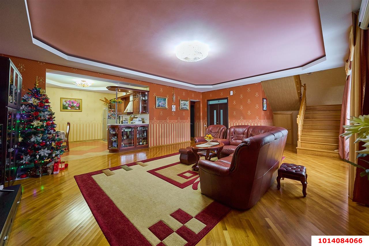 Фото №3: Дом 204 м² + 6.22 сот. - Краснодар, № 1, ул. Южная, 609