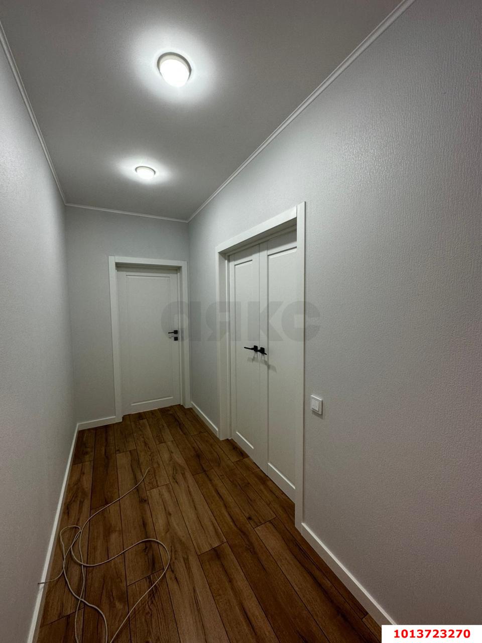 Фото №6: 2-комнатная квартира 70 м² - Краснодар, Карасунский внутригородской округ, Черёмушки, мкр. ЖК Дом у Озера, ул. Селезнёва, 104/1