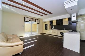 Фото №1: Дом 226 м² - Краснодар, мкр. Дубинка, ул. Озёрная, 76