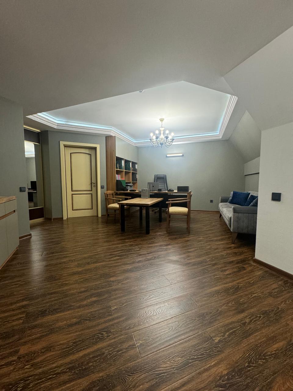 Фото №28: Коммерция 899 м² - Майкоп, ул. Краснооктябрьская, 67А