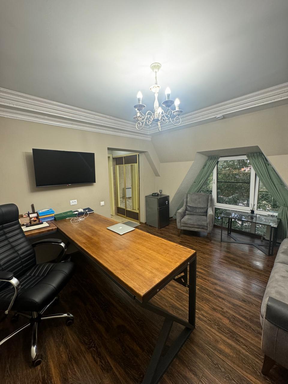 Фото №7: Коммерция 899 м² - Майкоп, ул. Краснооктябрьская, 67А