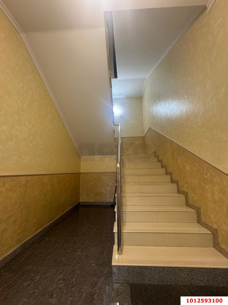 Фото №14: Отдельное здание 464 м² - Майкоп, Дружба, ул. Краснооктябрьская, 67А