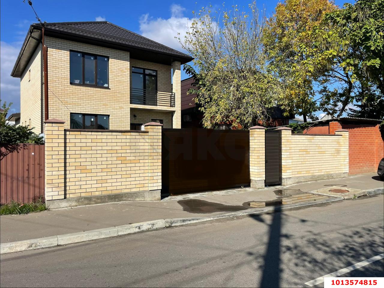 Фото №1: Дом 165 м² + 5 сот. - Яблоновский, Карасунский внутригородской округ, мкр. Почтовый, ул. Новая, 34