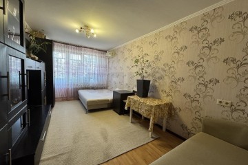 Фото №2: 2-комнатная квартира 42 м² - Лорис, мкр. Карасунский внутригородской округ, ул. Рязанская, 20