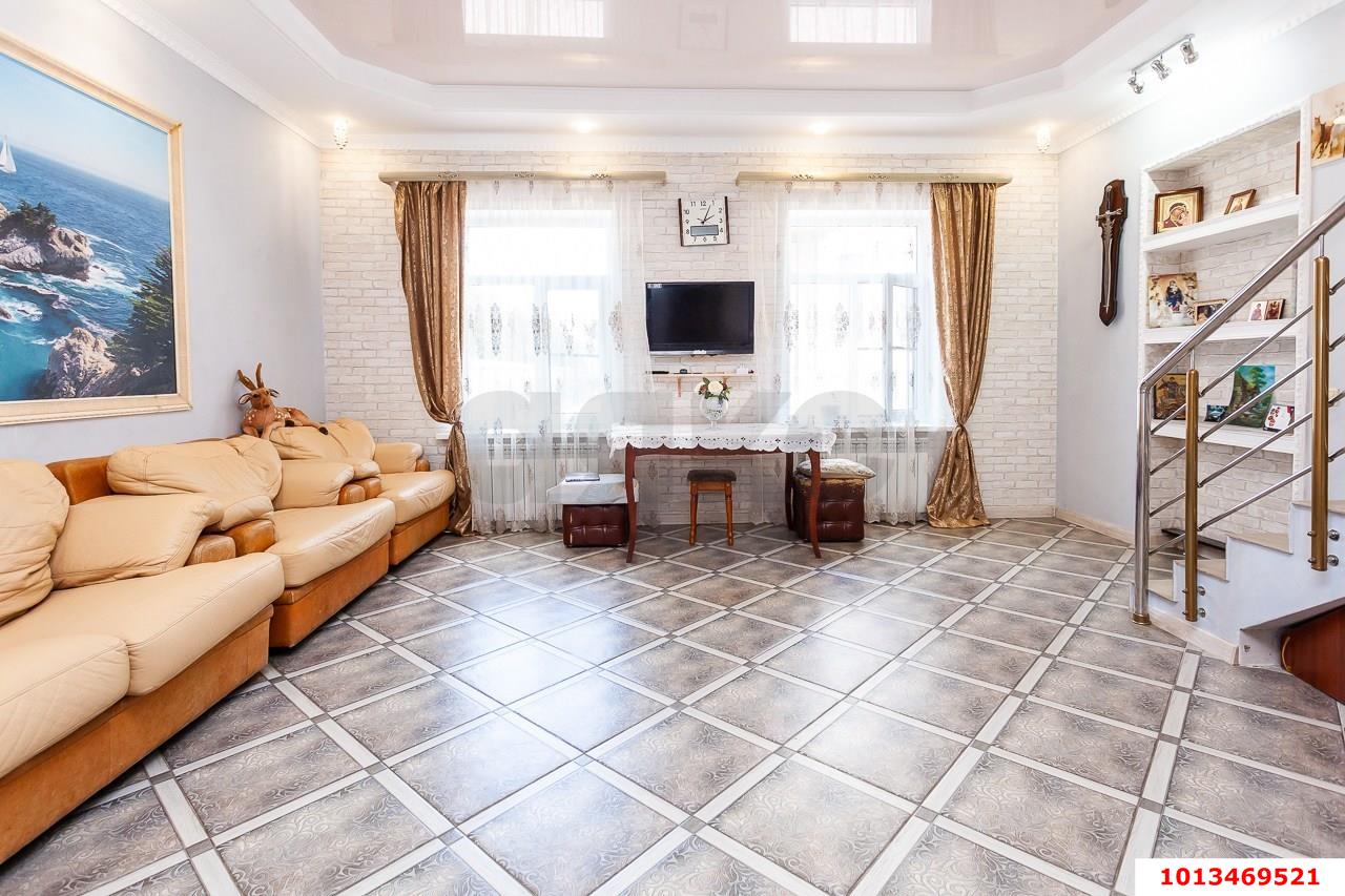 Фото №4: Дом 465 м² + 10 сот. - Краснодар, Калинино, ул. Батуринская, 32