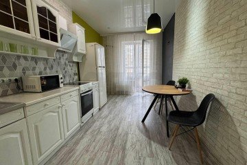Фото №1: 1-комнатная квартира 40 м² - Краснодар, мкр. жилой комплекс Элегант, ул. Старокубанская, 137к2