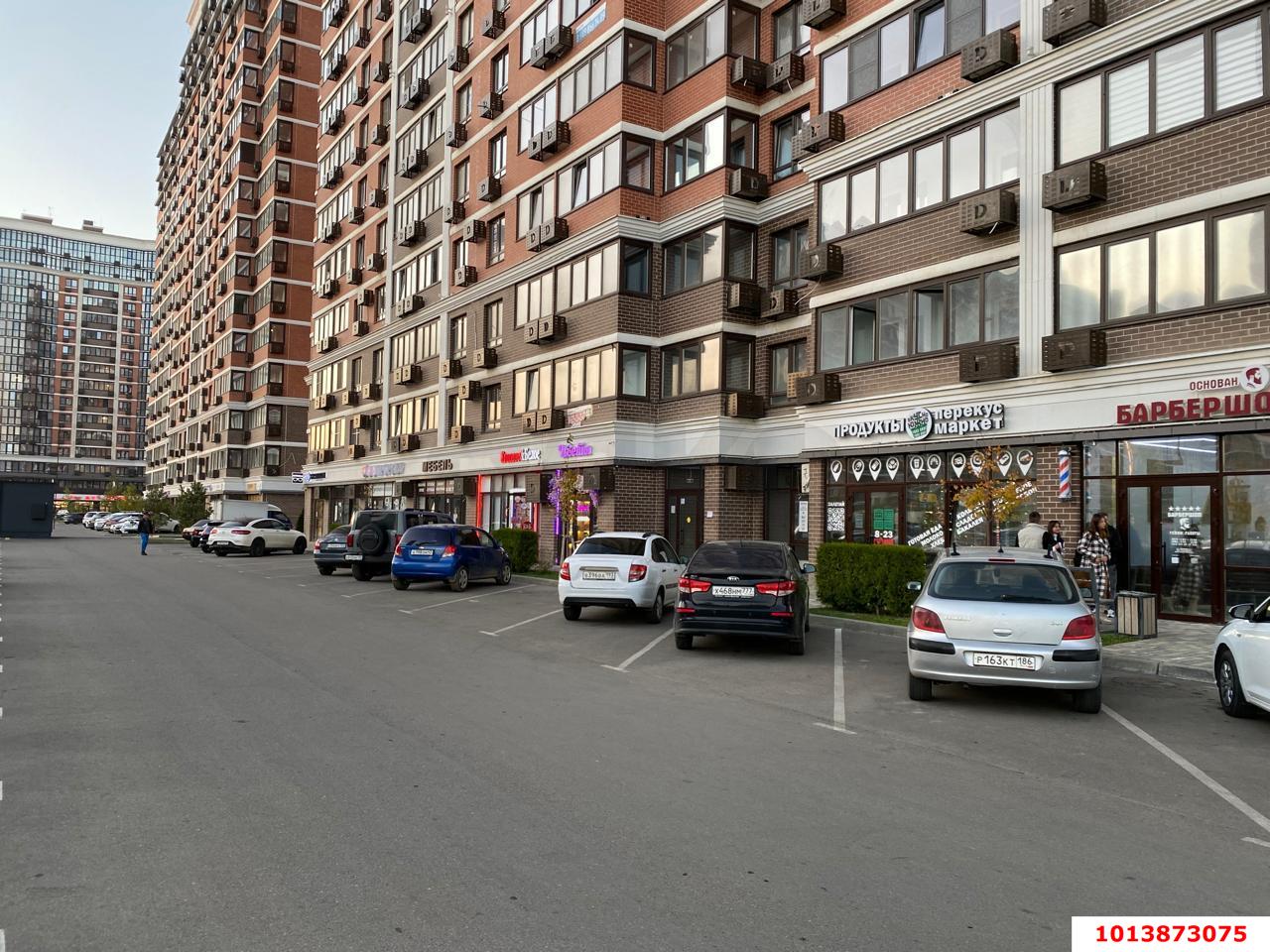 Фото №7: Торговое помещение 100 м² - Краснодар, жилой комплекс Самолёт-4, ул. Константина Гондаря, 103