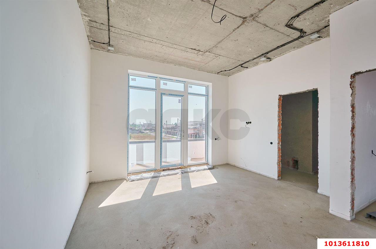 Фото №8: Дом 236 м² + 4 сот. - Краснодар, 2-я Площадка, ул. имени И.И. Романенко