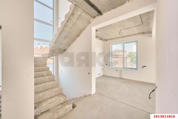 Фото №4: Дом 236 м² - Краснодар, мкр. 2-я Площадка, ул. имени И.И. Романенко