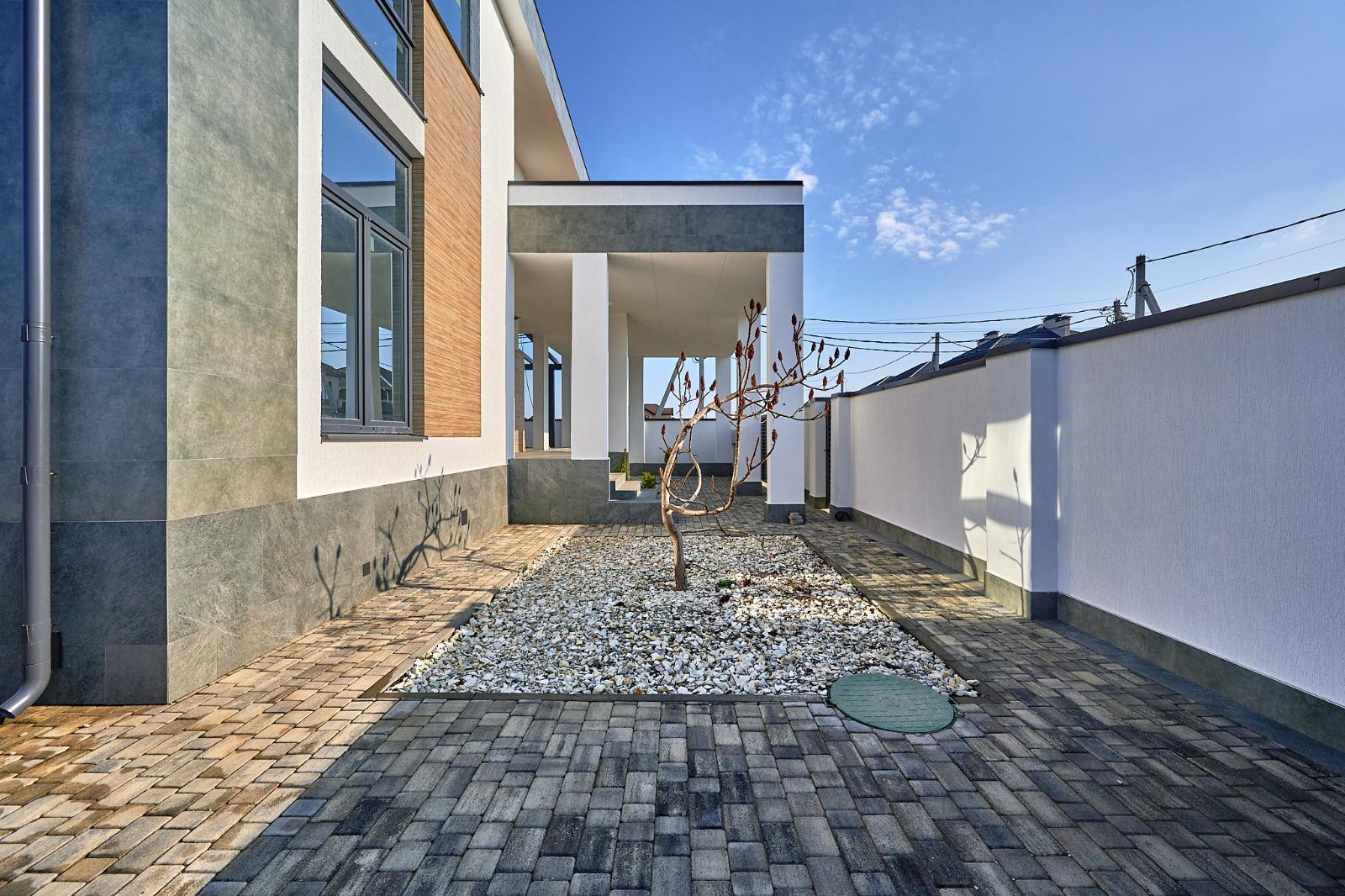 Фото №20: Дом 236 м² + 4 сот. - Краснодар, Прикубанский внутригородской округ, мкр. 2-я Площадка, ул. имени И.И. Романенко