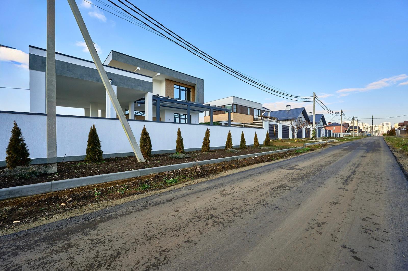 Фото №19: Дом 236 м² + 4 сот. - Краснодар, Прикубанский внутригородской округ, мкр. 2-я Площадка, ул. имени И.И. Романенко