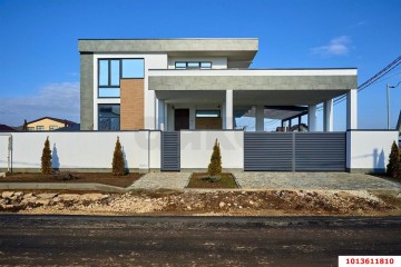 Фото №1: Дом 236 м² - Краснодар, мкр. 2-я Площадка, ул. имени И.И. Романенко