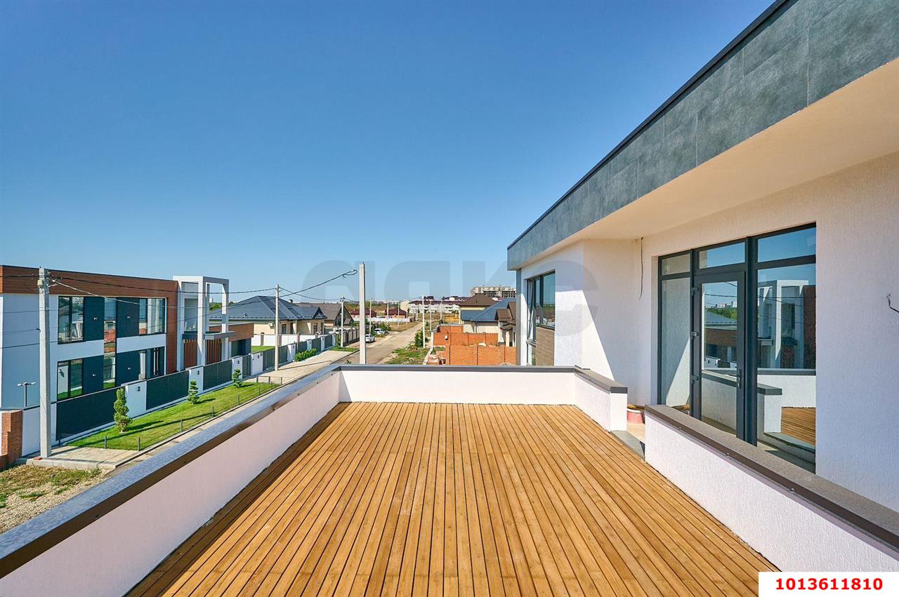 Фото №6: Дом 236 м² + 4 сот. - Краснодар, 2-я Площадка, ул. имени И.И. Романенко