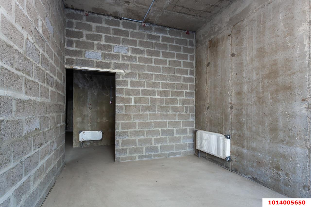 Фото №10: Торговое помещение 85 м² - Краснодар, жилой комплекс Сограт, ул. Красных Партизан, 4/15