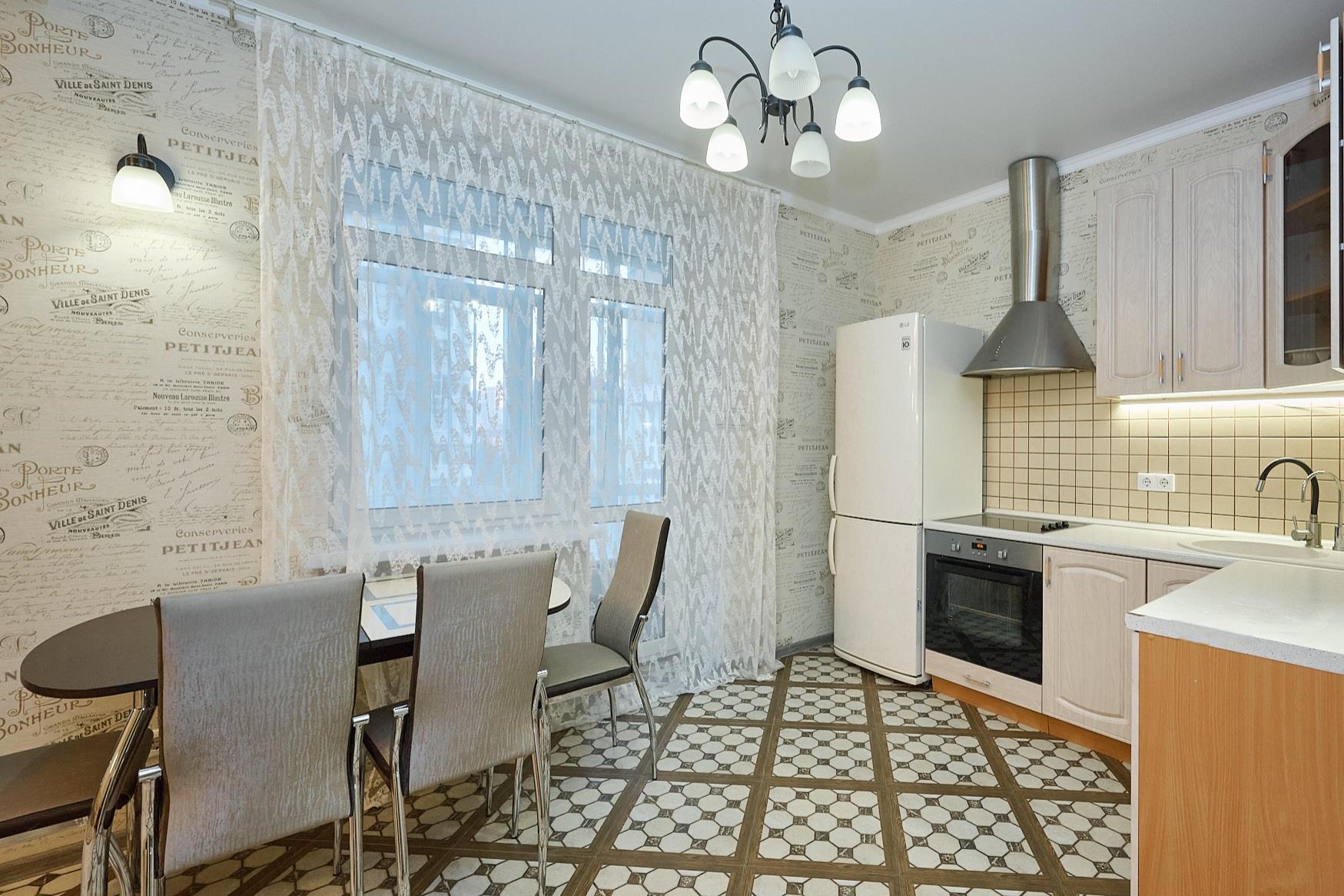 Фото №3: 2-комнатная квартира 70 м² - Краснодар, Прикубанский внутригородской округ, Фестивальный, мкр. Солнечный, ул. Казбекская, 18