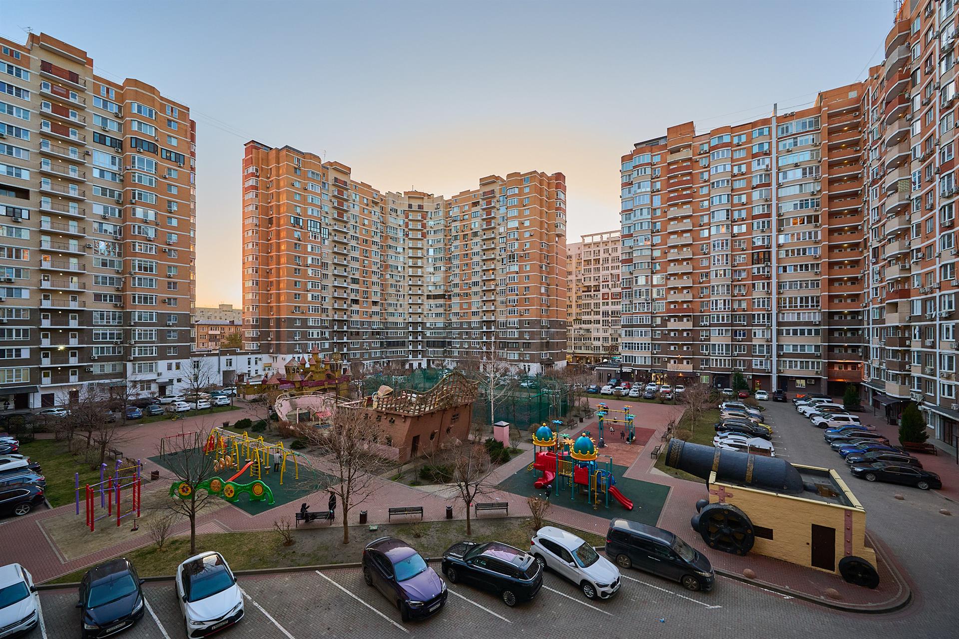 Фото №20: 2-комнатная квартира 70 м² - Краснодар, Прикубанский внутригородской округ, Фестивальный, мкр. Солнечный, ул. Казбекская, 18